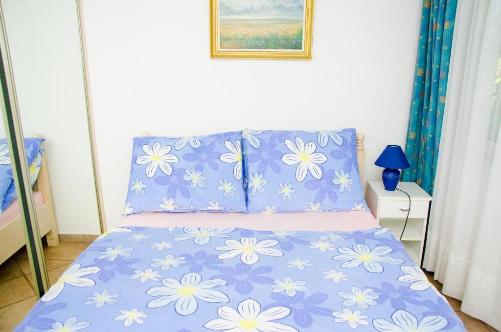 Samson Apartment Hajdúszoboszló Habitación foto
